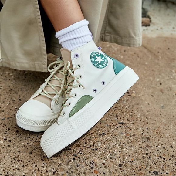 Converse Shoes - Converse Chuck Taylor All Star Lift Hi Top Colorblock Overlay Sneakers Size 9